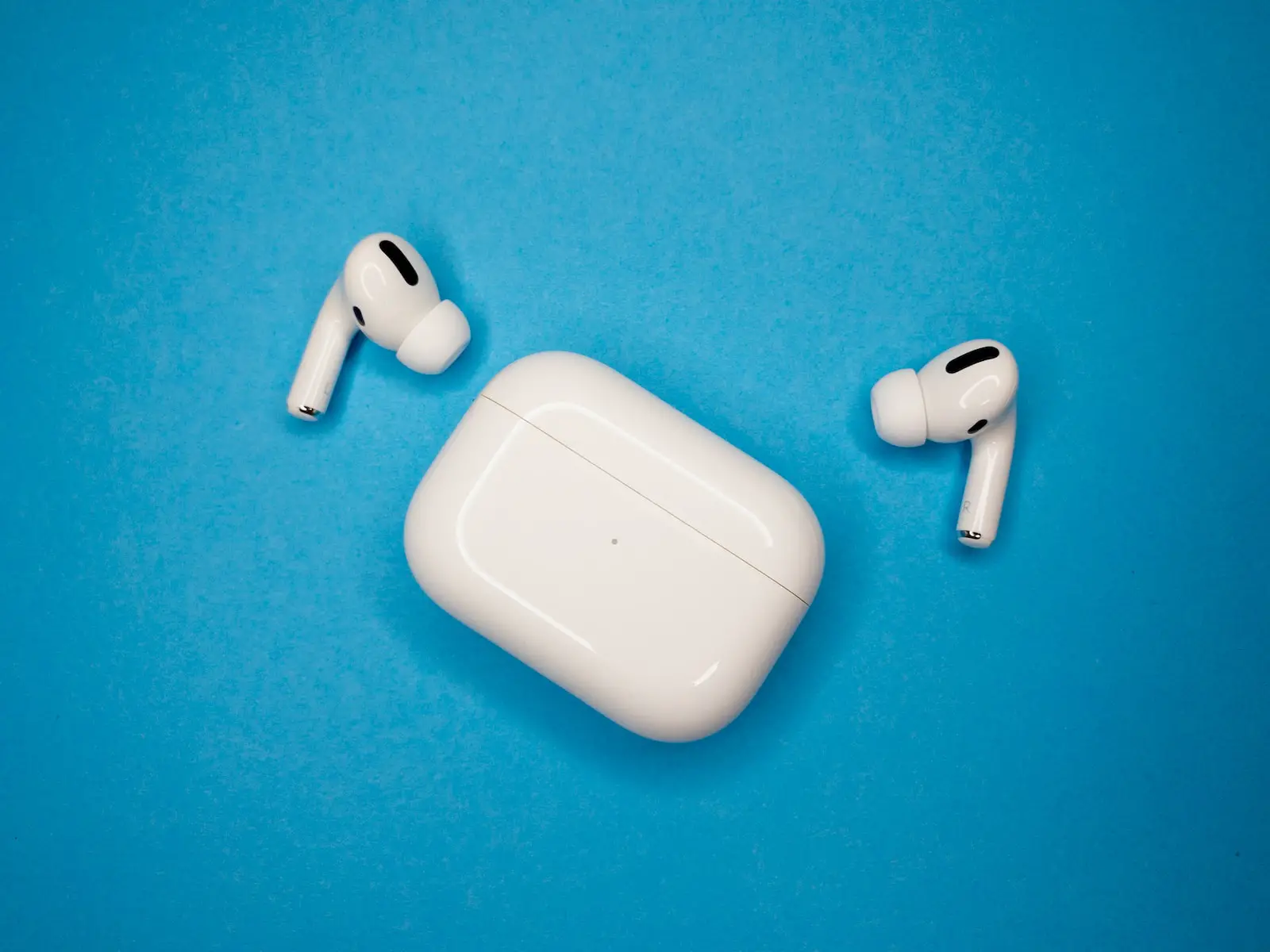 Why are airpods not updating firmware?
