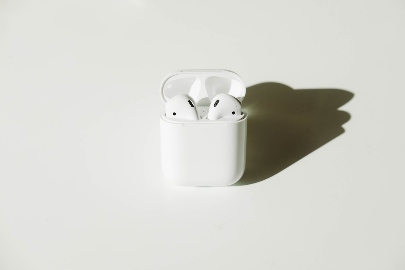 Can You Call The Police For Stolen AirPods?