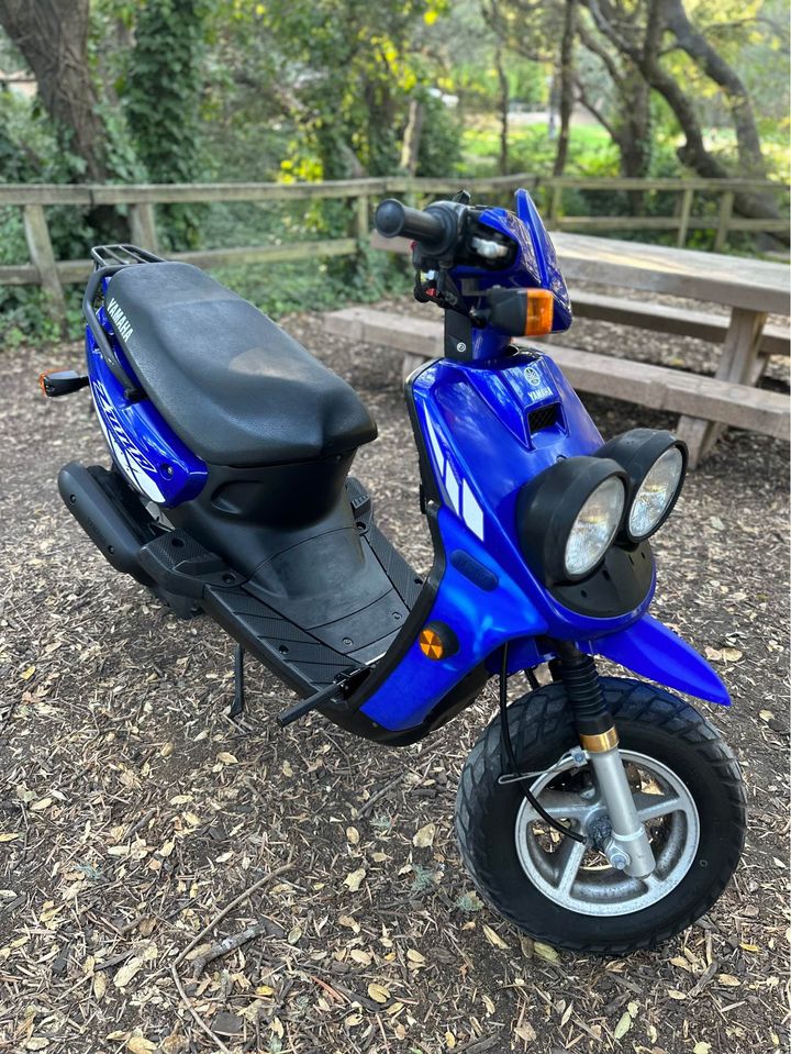 Generies moped deals